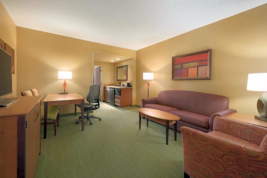 Embassy Suites by Hilton E Peoria Riverfront Conf Center