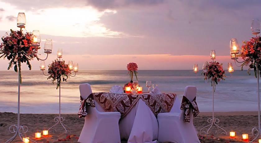 Legian Beach Hotel