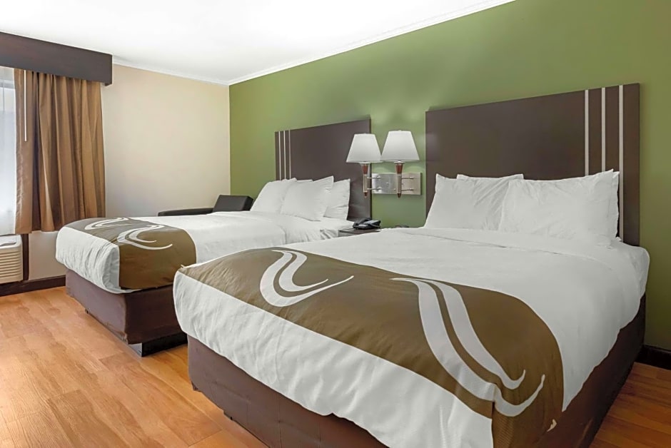 Quality Inn - Fairborn