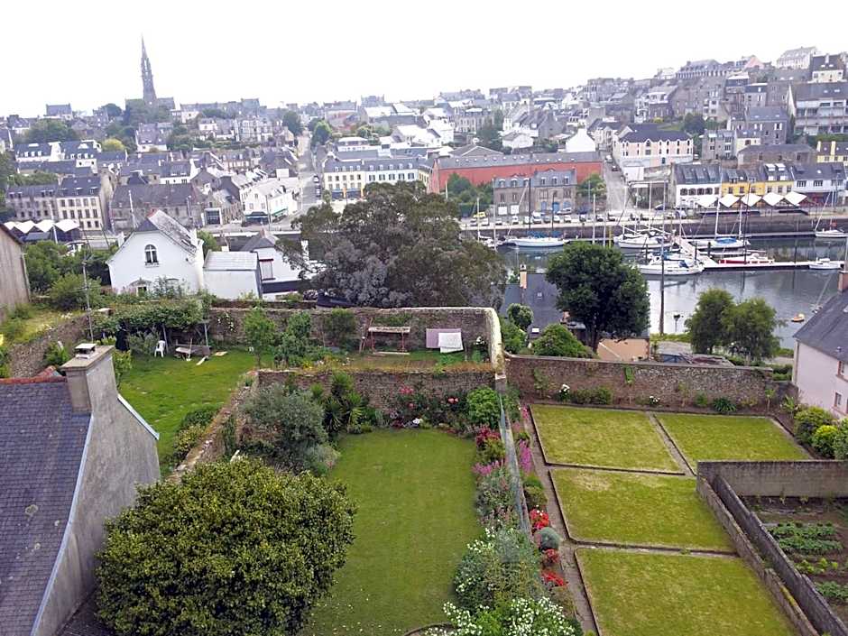 Cit'Hotel Du Port Rhu