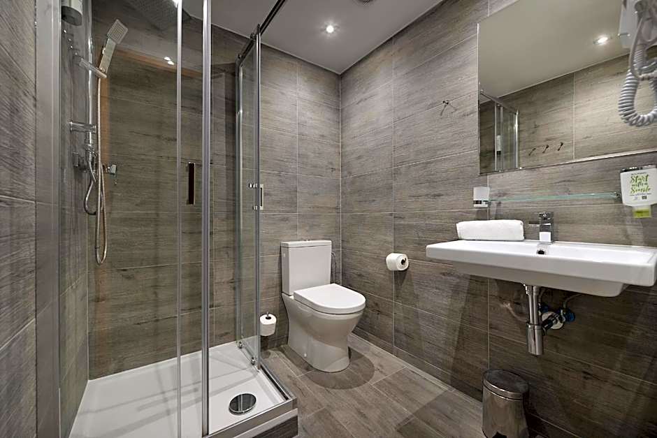 Prague Season Hotel