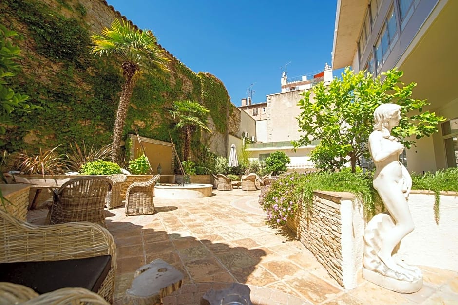 Best Western Premier Patio des Artistes