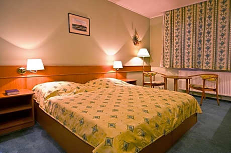 Superior - Single Occupancy