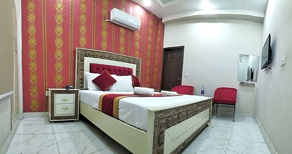Hotel Comfort Zone – Lahore, WI