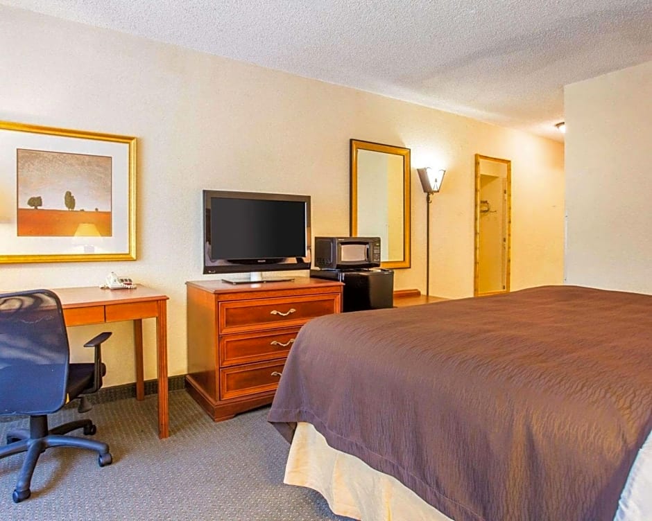 Budgetel Inn & Suites Atlanta