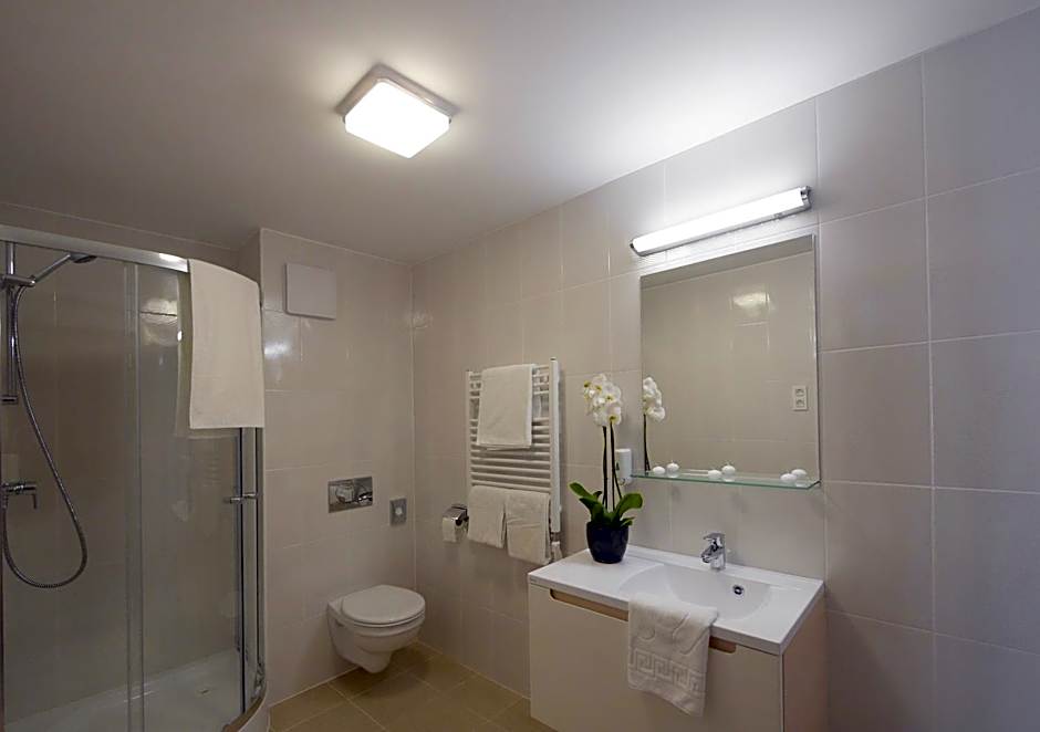 Hotel Merops Mészáros