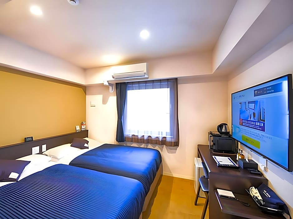 Hotel Livemax Fukuoka Tenjin