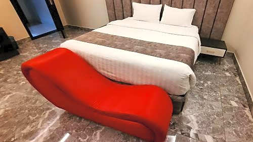 Golden Gewan Hotel