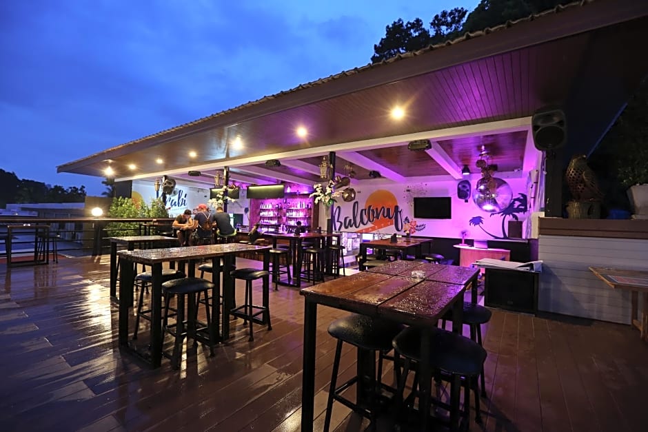 Balcony Party Hostel Ao Nang Beachfront Adult Only