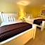 Hollywood Celebrity Hotel