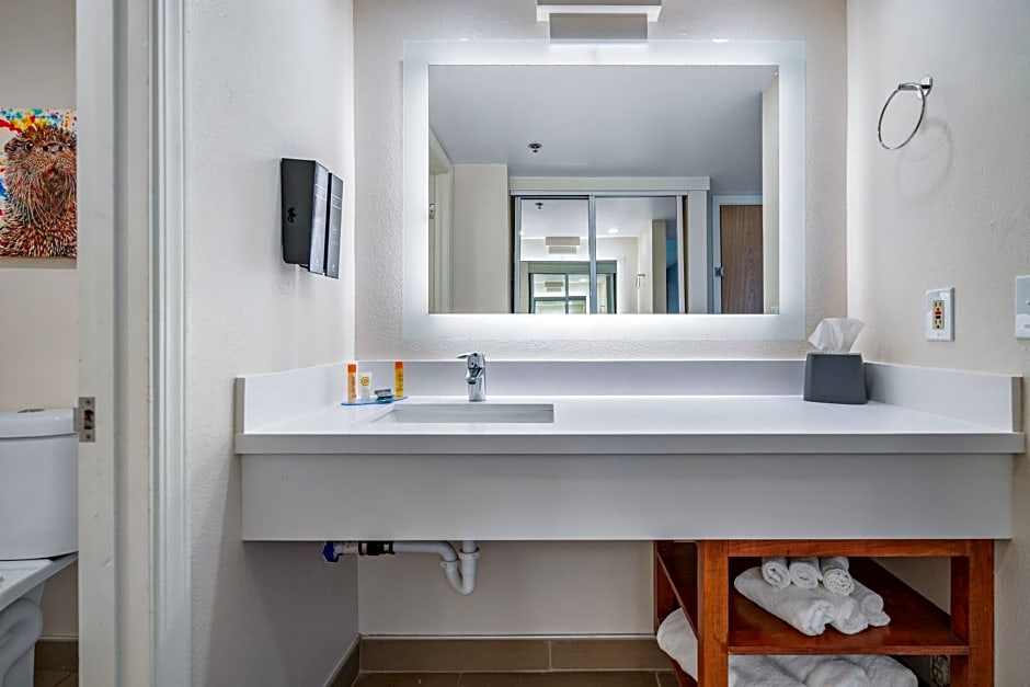 Hotel Avisa Downtown