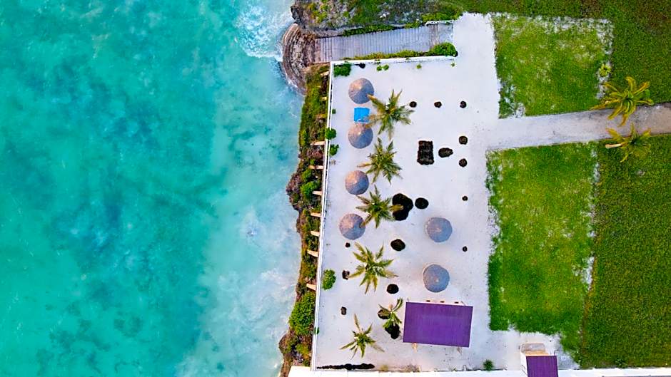 Aquamarina Hotel