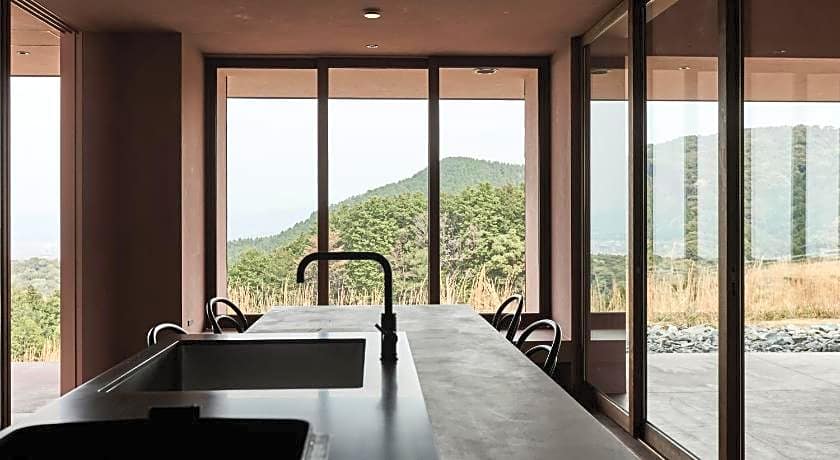 Snow Peak YAKEI SUITE ABURAYAMA FUKUOKA