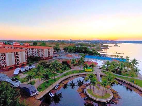 Flat Lake Side cantinho café Lago Paranoá Brasília Df