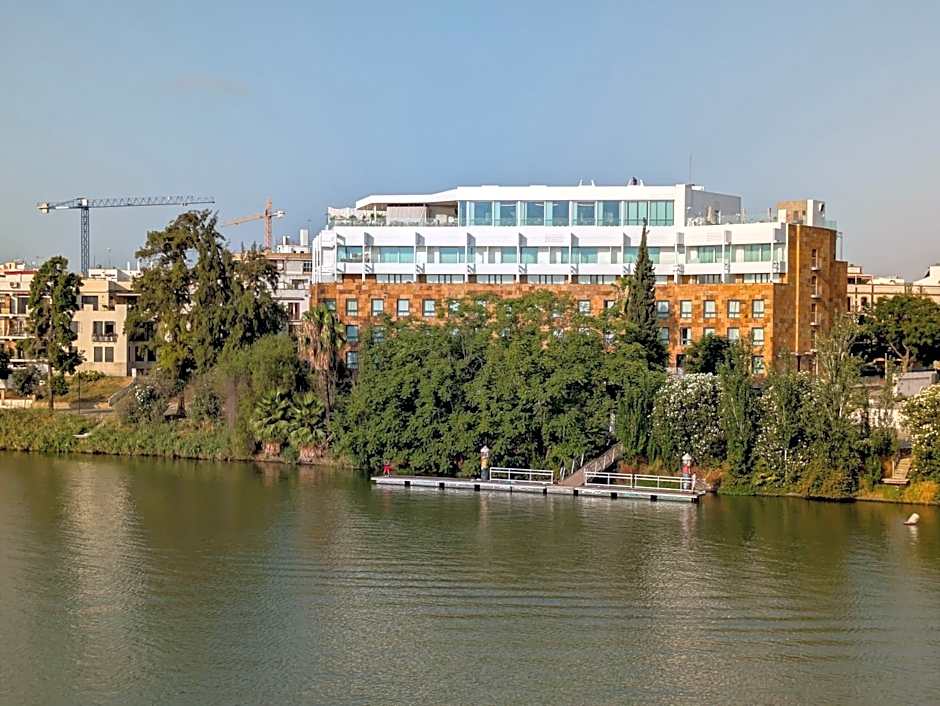 Ribera De Triana Hotel