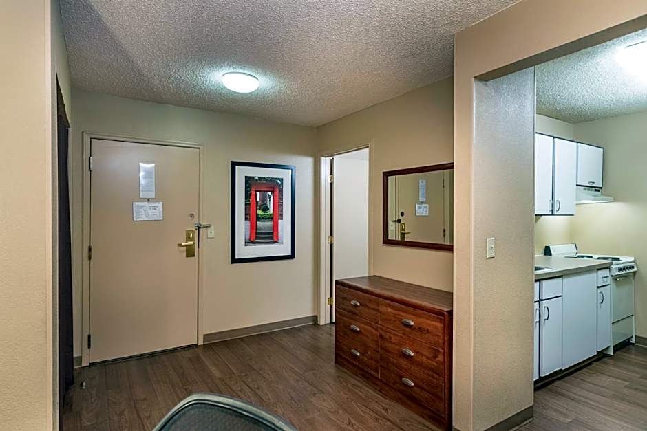 Extended Stay America Suites - Oklahoma City - Northwest