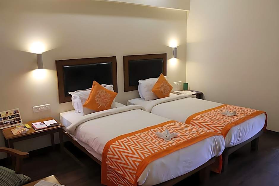 Krishna Inn By Royal Hotels