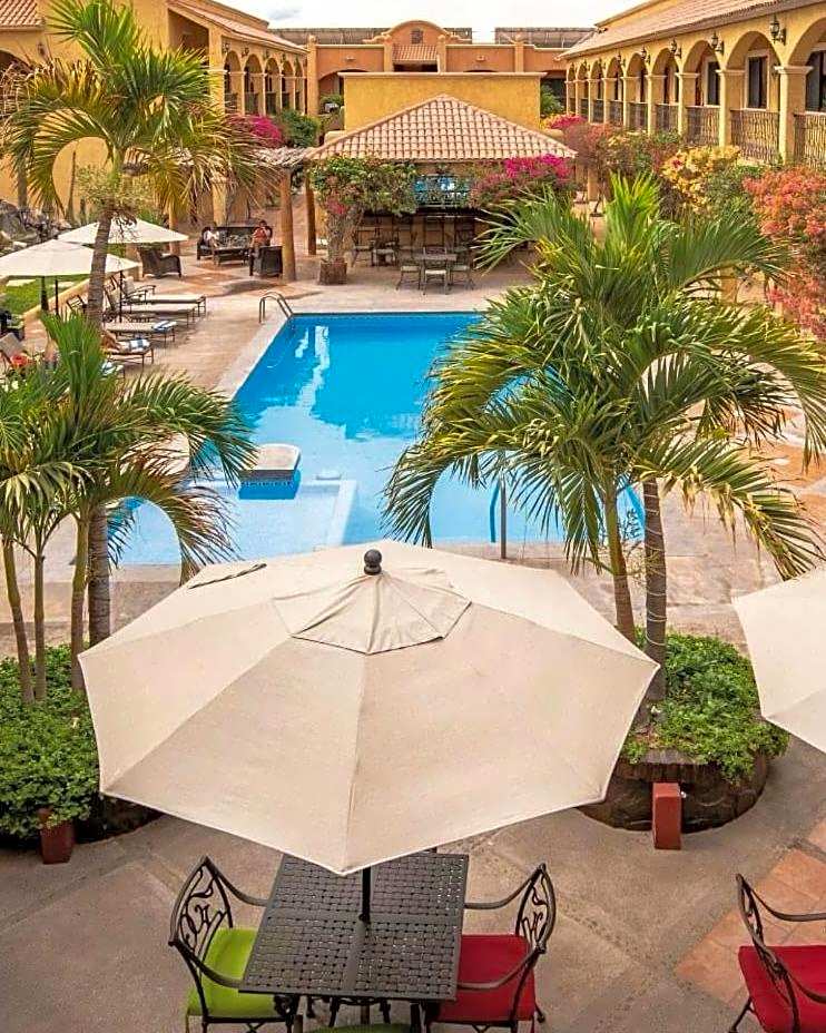 Hacienda Suites Loreto