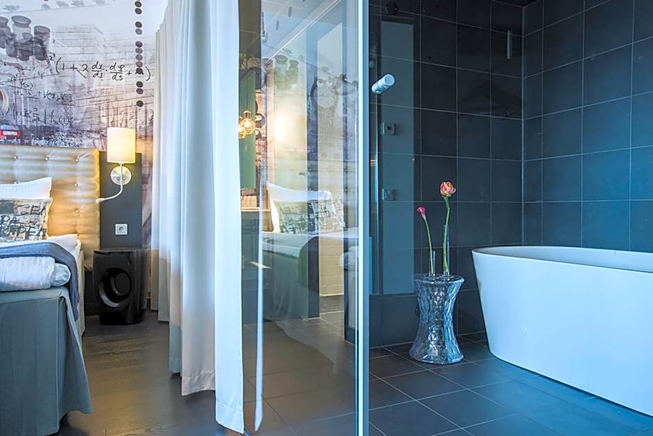 Radisson Blu Riverside Hotel