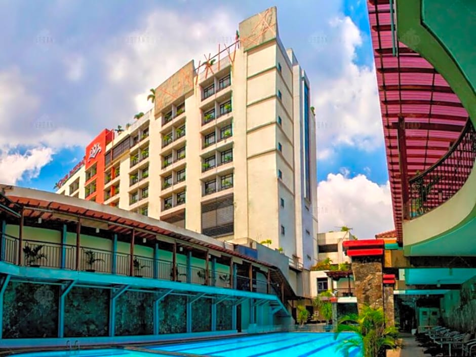 Grand Pasundan Convention Hotel