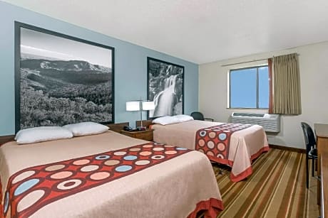 2 Double Beds Non-Smoking