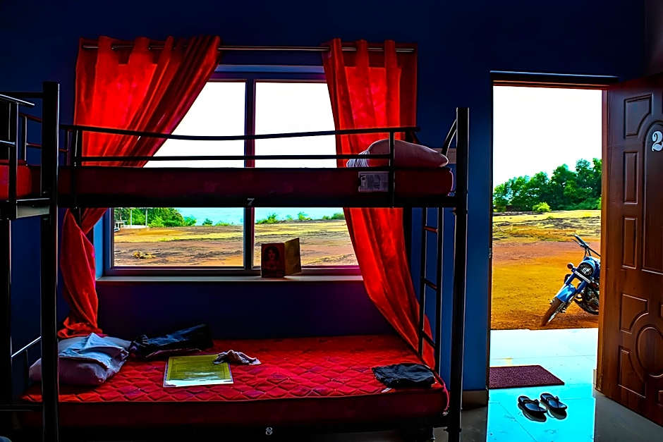 HosteLife Gokarna