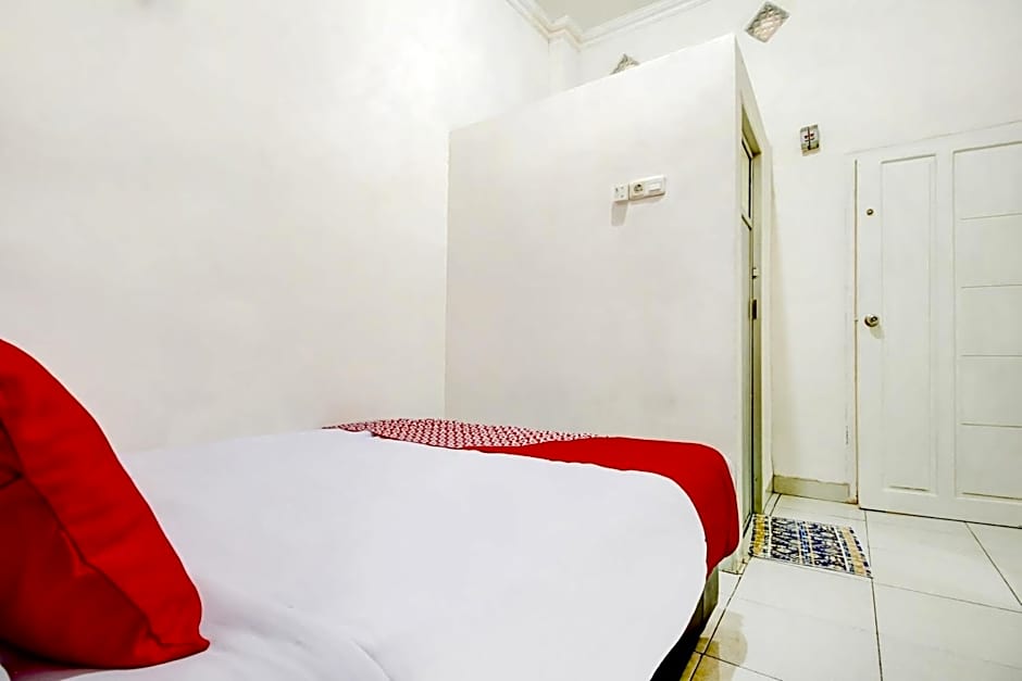 OYO Life 3606 Kost Kartini Syariah