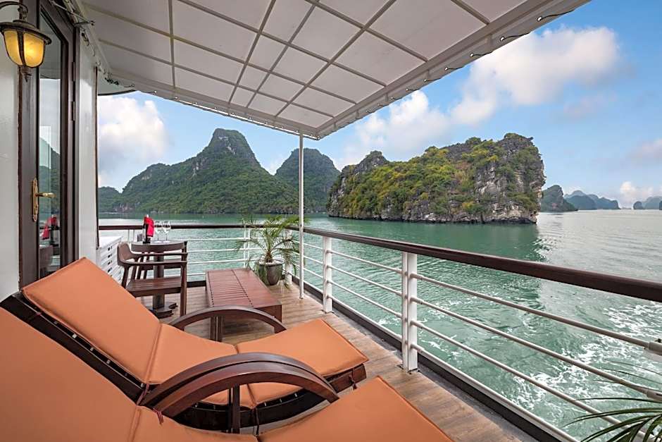 Orchid Trendy Cruise