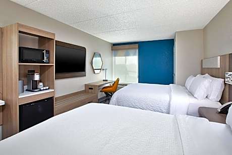 Standard Room with Two Queen Beds