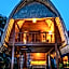 Sukanusa Luxury Huts