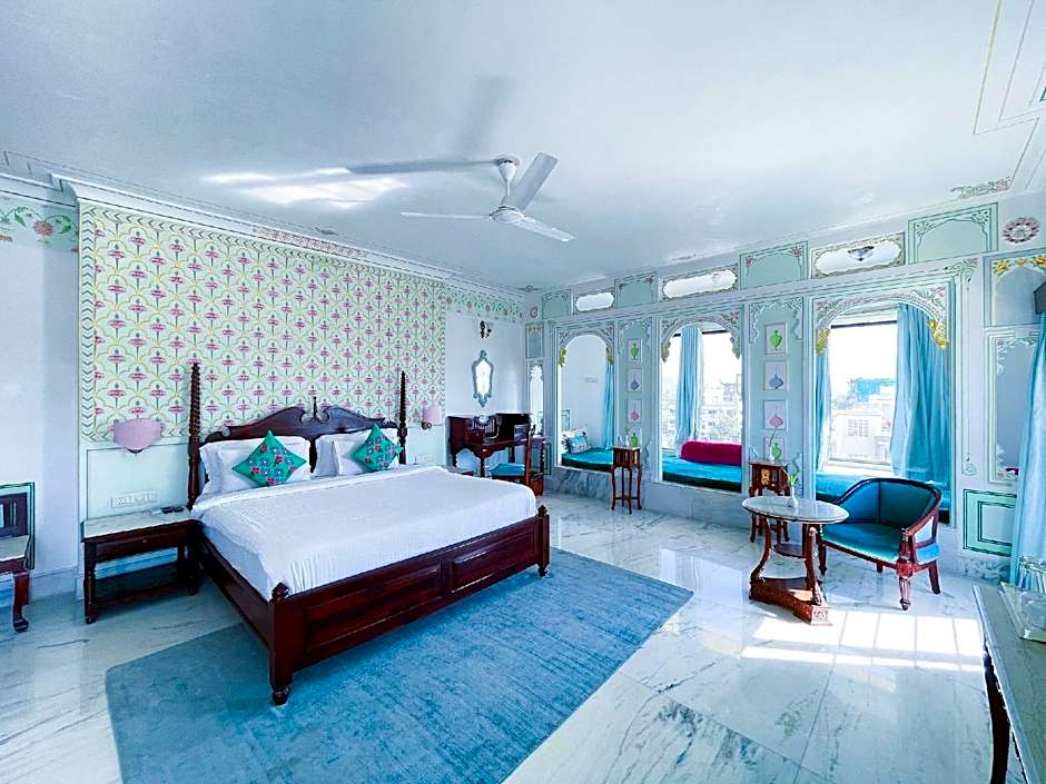 Amar Kothi Hotel