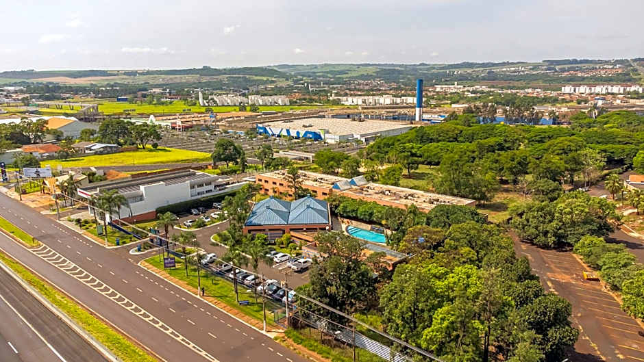 Hotel Golden Park Ribeirão Preto by Nacional Inn