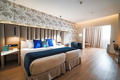 Executive Triple Room