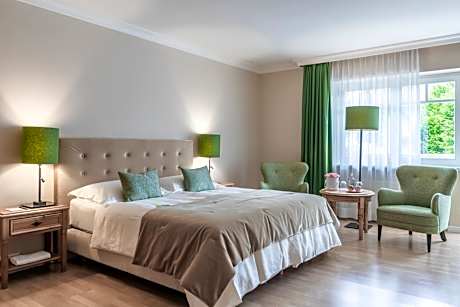 Superior Double Room with Balcony