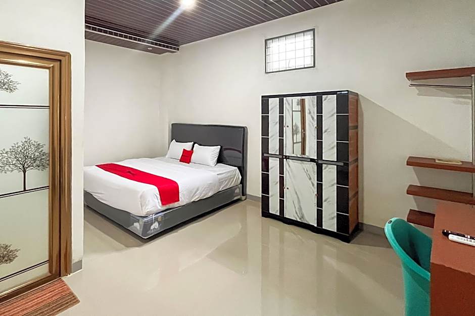 RedDoorz Lotte near PTC MALL