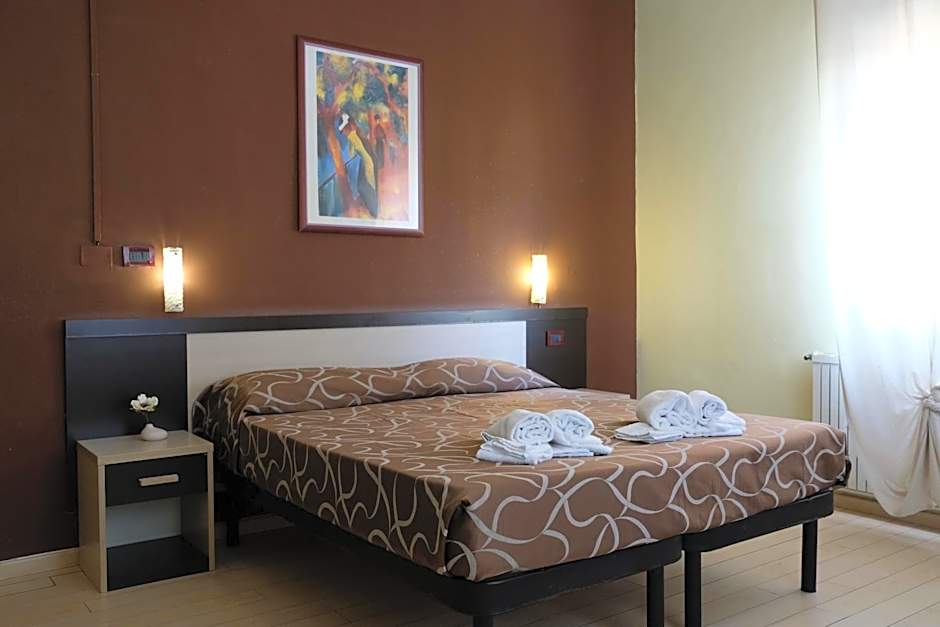 Hotel Canasta