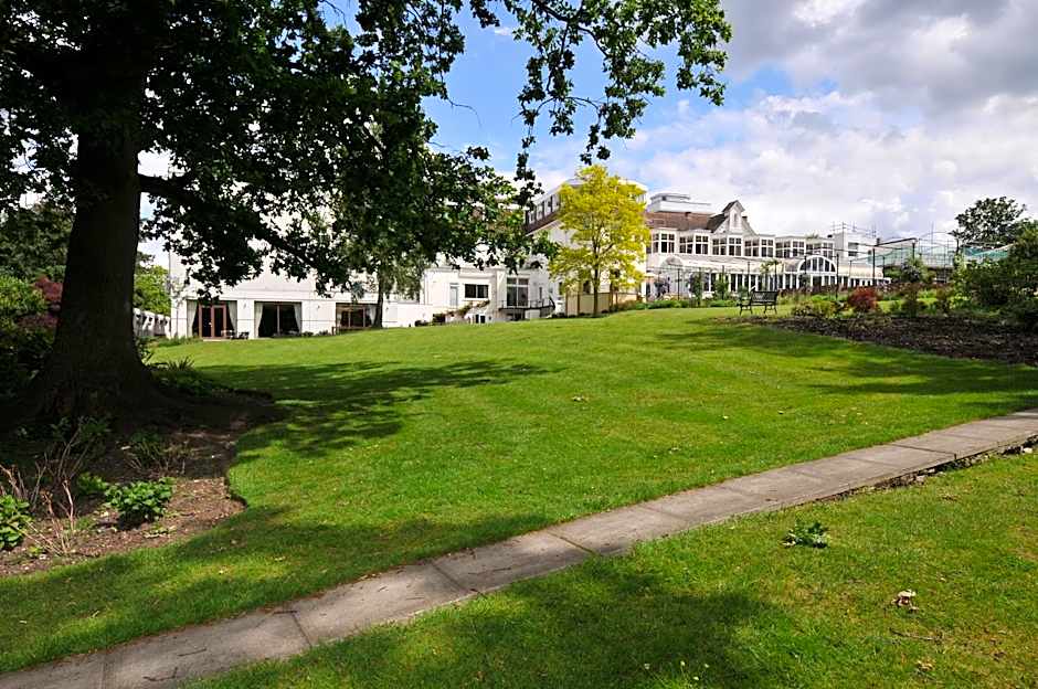 The Bromley Court Hotel