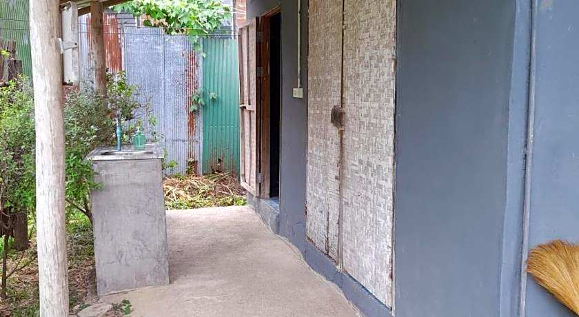 KK Hut Guest House