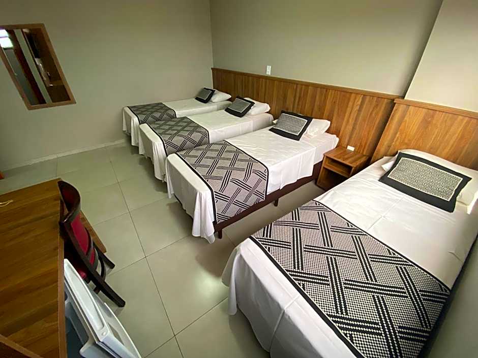 Foto 1 dari 5 — Quadruple Room