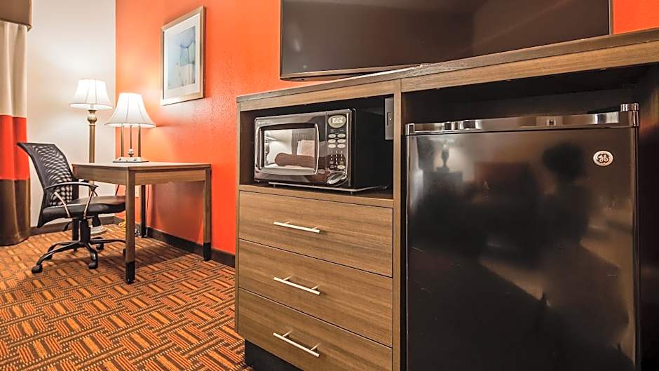 Best Western Plus Memorial Inn & Suites