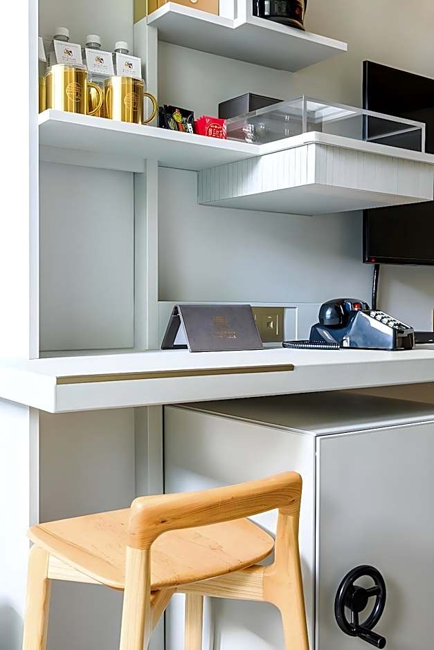 Hua Shan Din by Cosmos Cretion - Huashan 1914 Creative Park