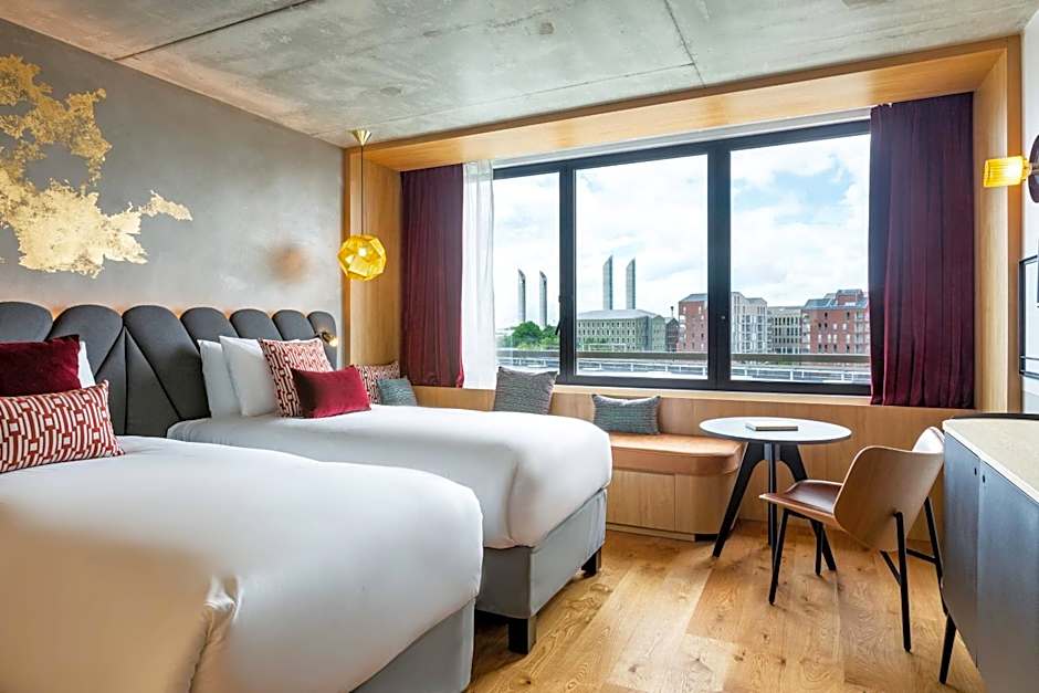 Renaissance Bordeaux Hotel