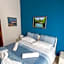 PalerMonAmour Art Gallery Suite