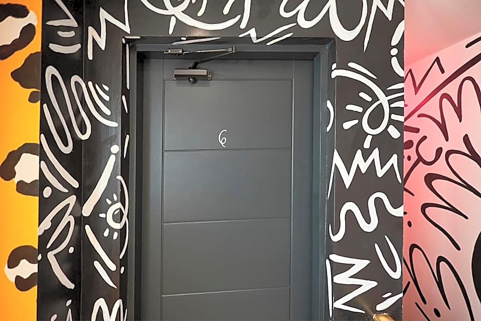 The Believe Boutique (Believe Bar & Bedrooms)