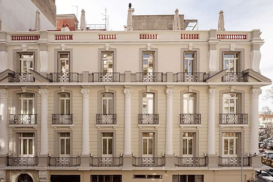 Zenith Premium Suites