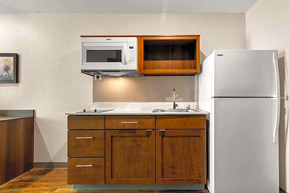WoodSpring Suites Port St Lucie