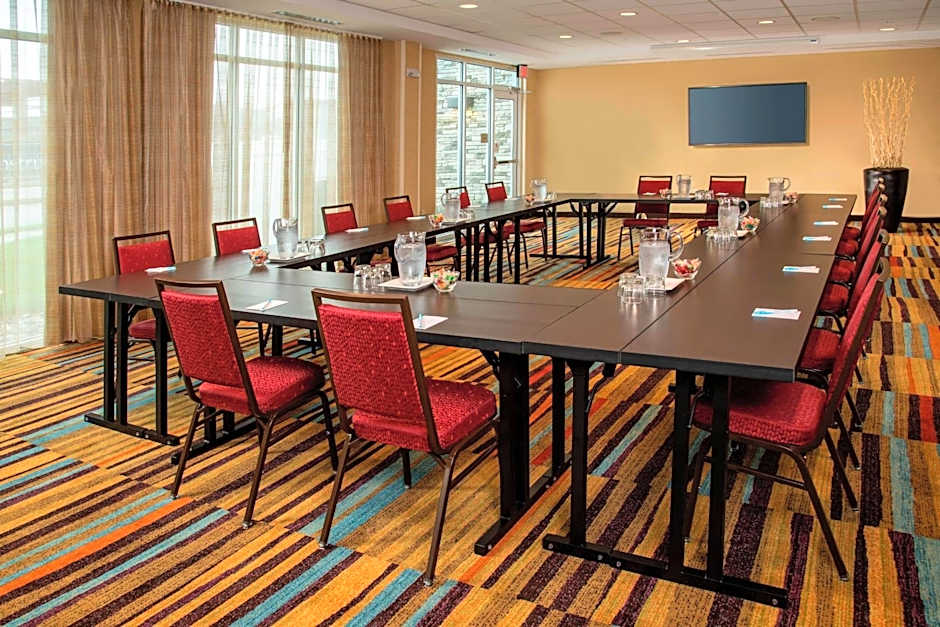 Fairfield Inn & Suites by Marriott Harrisburg International Airport