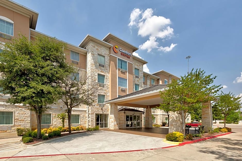 Comfort Suites Arlington - Entertainment District