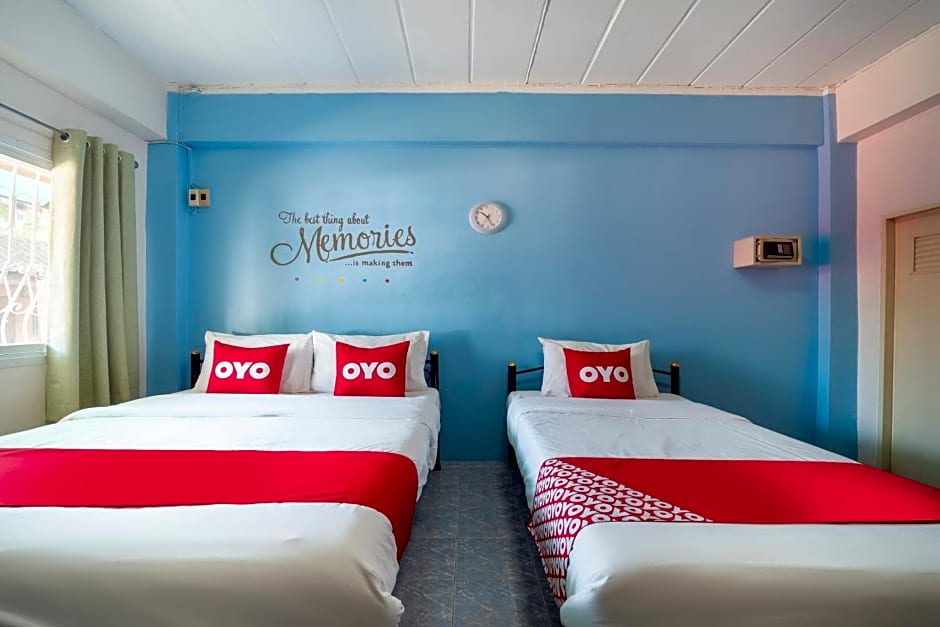 OYO 838 Aromdee Apartment