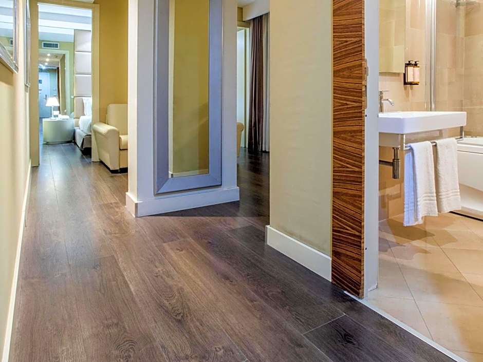 Mercure Roma Centro Saint John